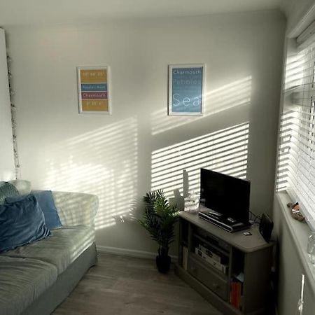 Self-Catering Studio In Beautiful Charmouth Εξωτερικό φωτογραφία